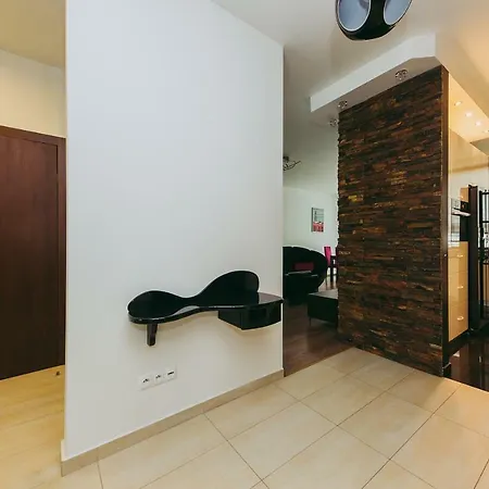 Shortstaypoland Leszczynska * Varşova