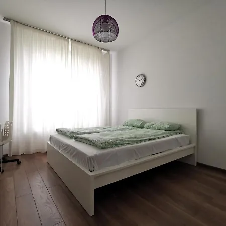 Shortstaypoland Leszczynska *