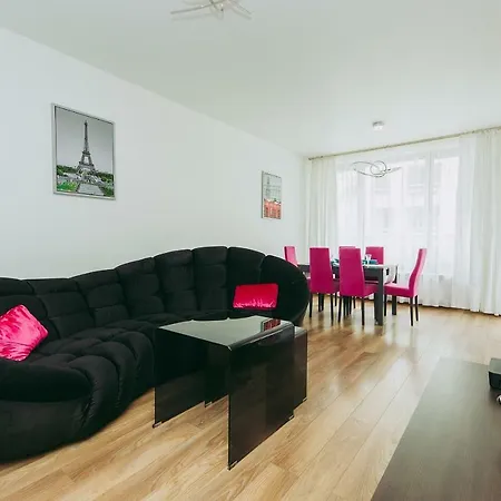 Apartment Shortstaypoland Leszczynska *